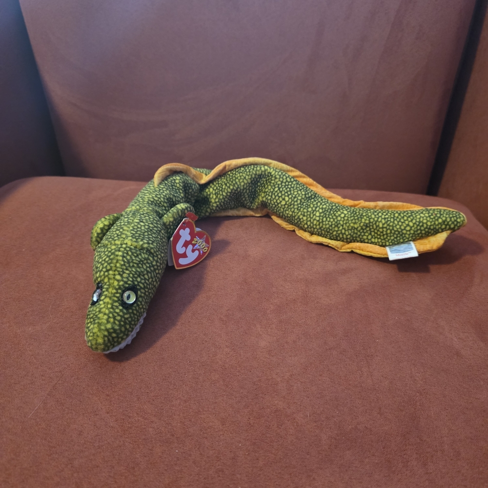 ty BEANIE BABIES- Morrie
